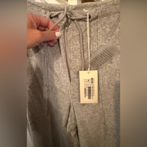 Kith Women Doyers III Towel Terry Pant Medium Zip Fly Drawstring Ankles NWT - Picture 11 of 11